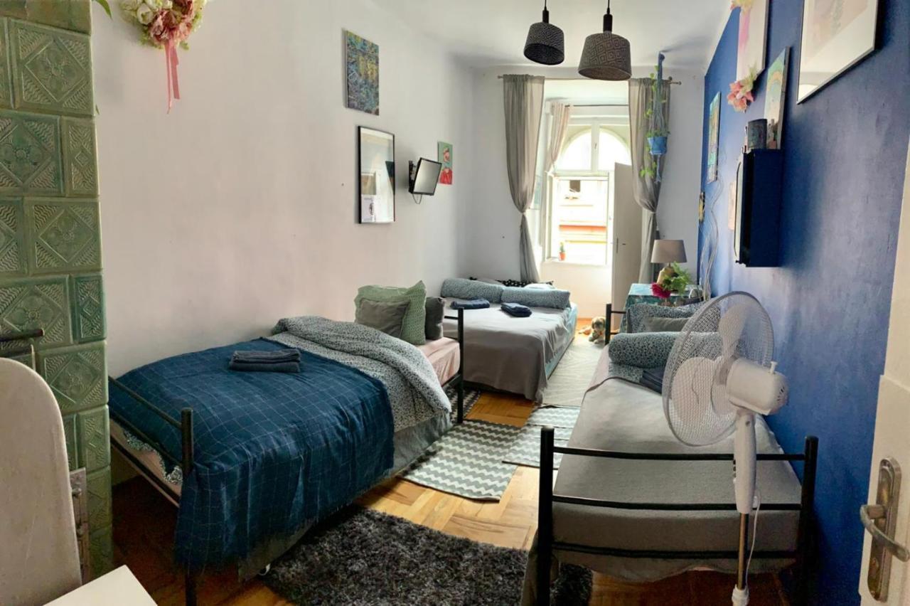 Kazimierz-Good Vibes Apartment For 7 People! كراكوفيا المظهر الخارجي الصورة