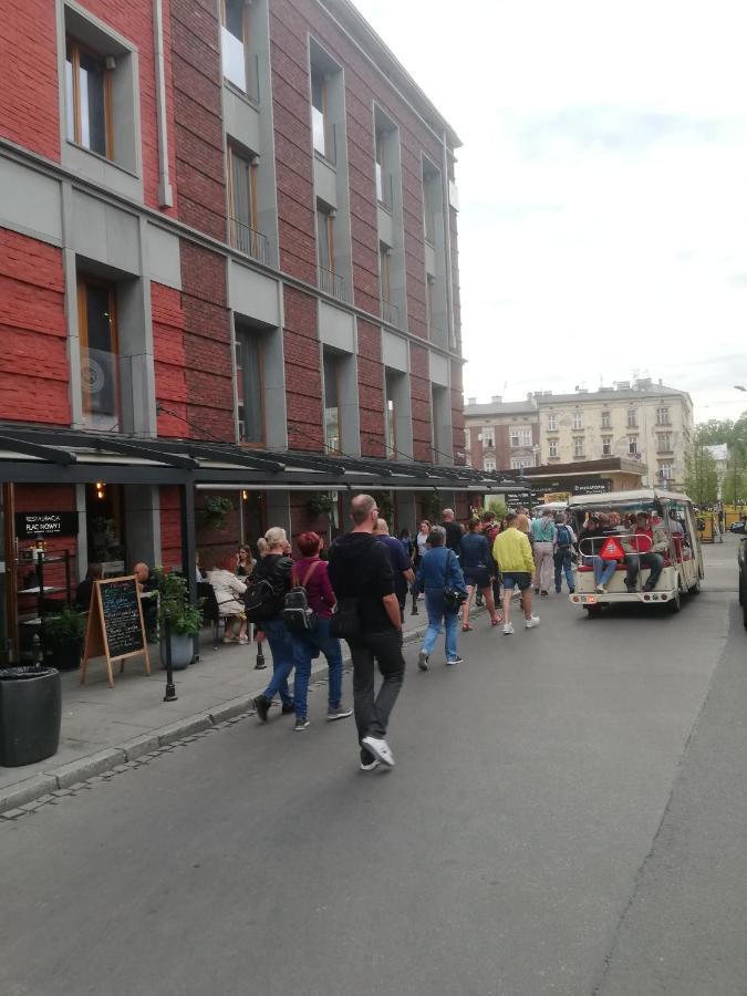 Kazimierz-Good Vibes Apartment For 7 People! كراكوفيا المظهر الخارجي الصورة