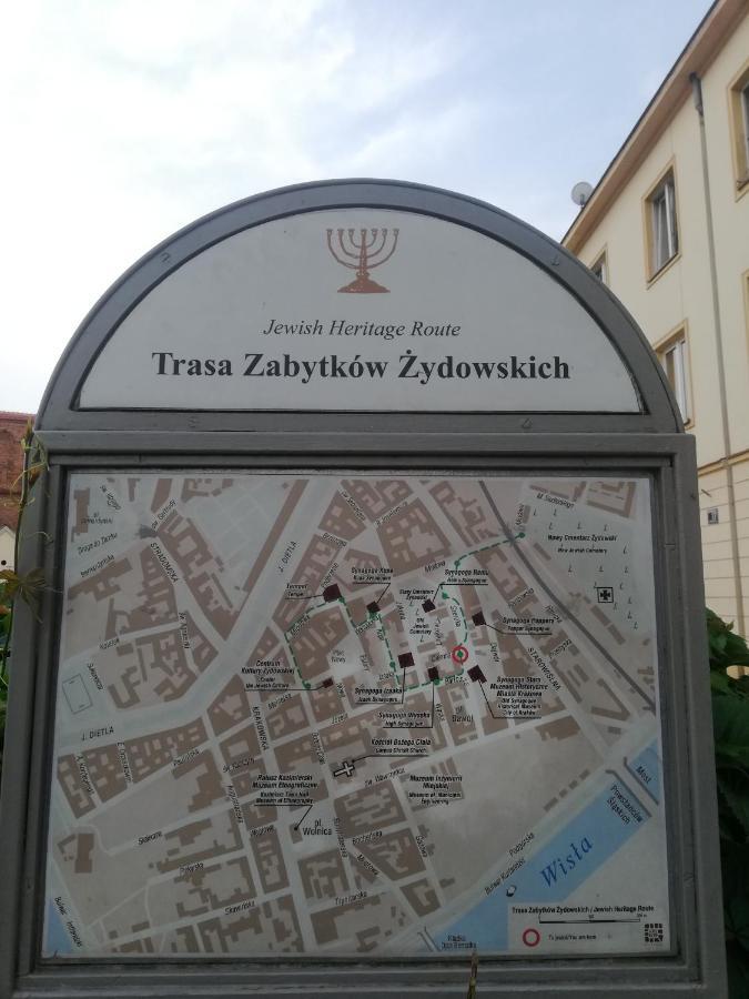 Kazimierz-Good Vibes Apartment For 7 People! كراكوفيا المظهر الخارجي الصورة