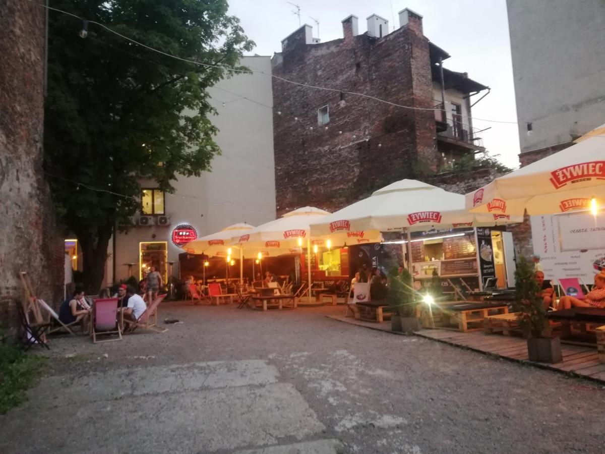Kazimierz-Good Vibes Apartment For 7 People! كراكوفيا المظهر الخارجي الصورة